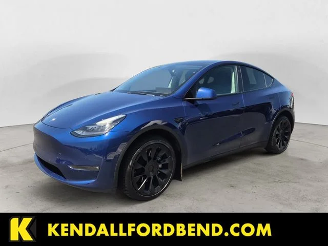 2022 Tesla Model Y Long Range Dual Motor All-Wheel Drive's photo