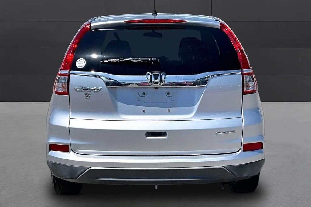 Used 2016 Silver Honda SE image 4