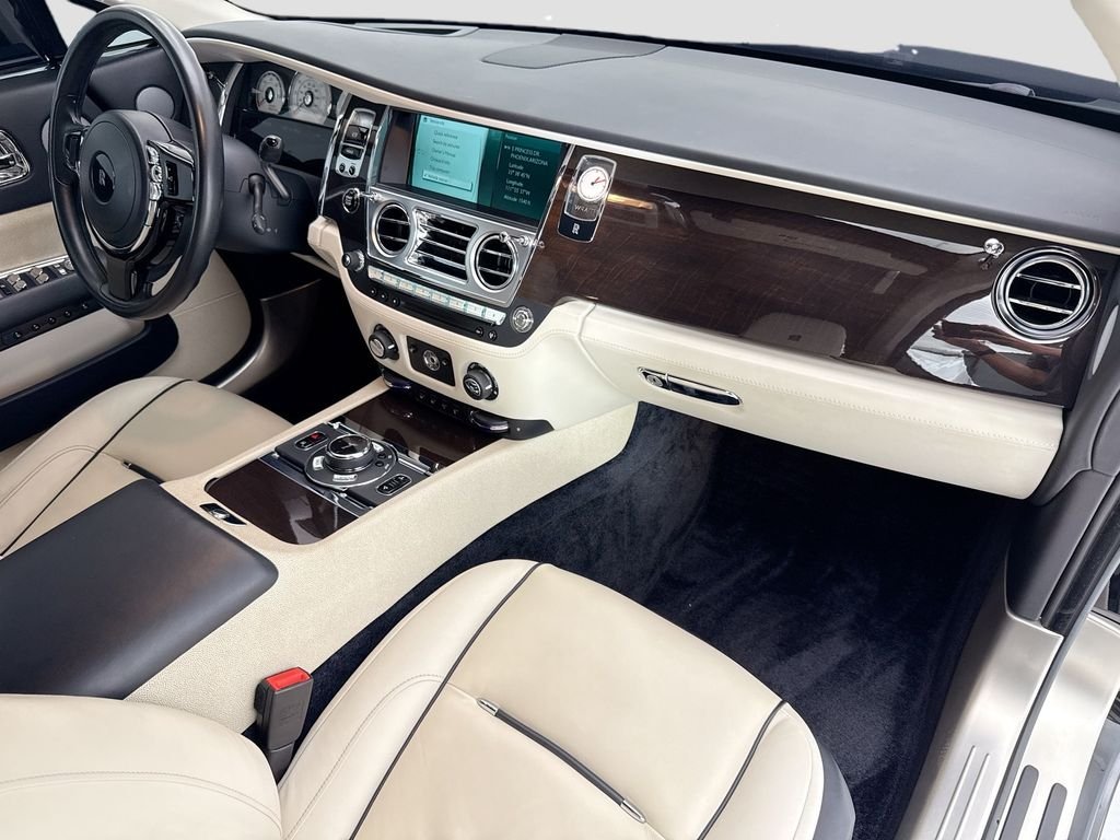 2016 Rolls-Royce Wraith Base - Photo 16