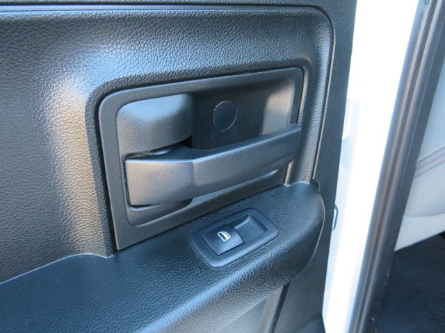 Used 2019 Bright White Clearcoat Ram Express image 17