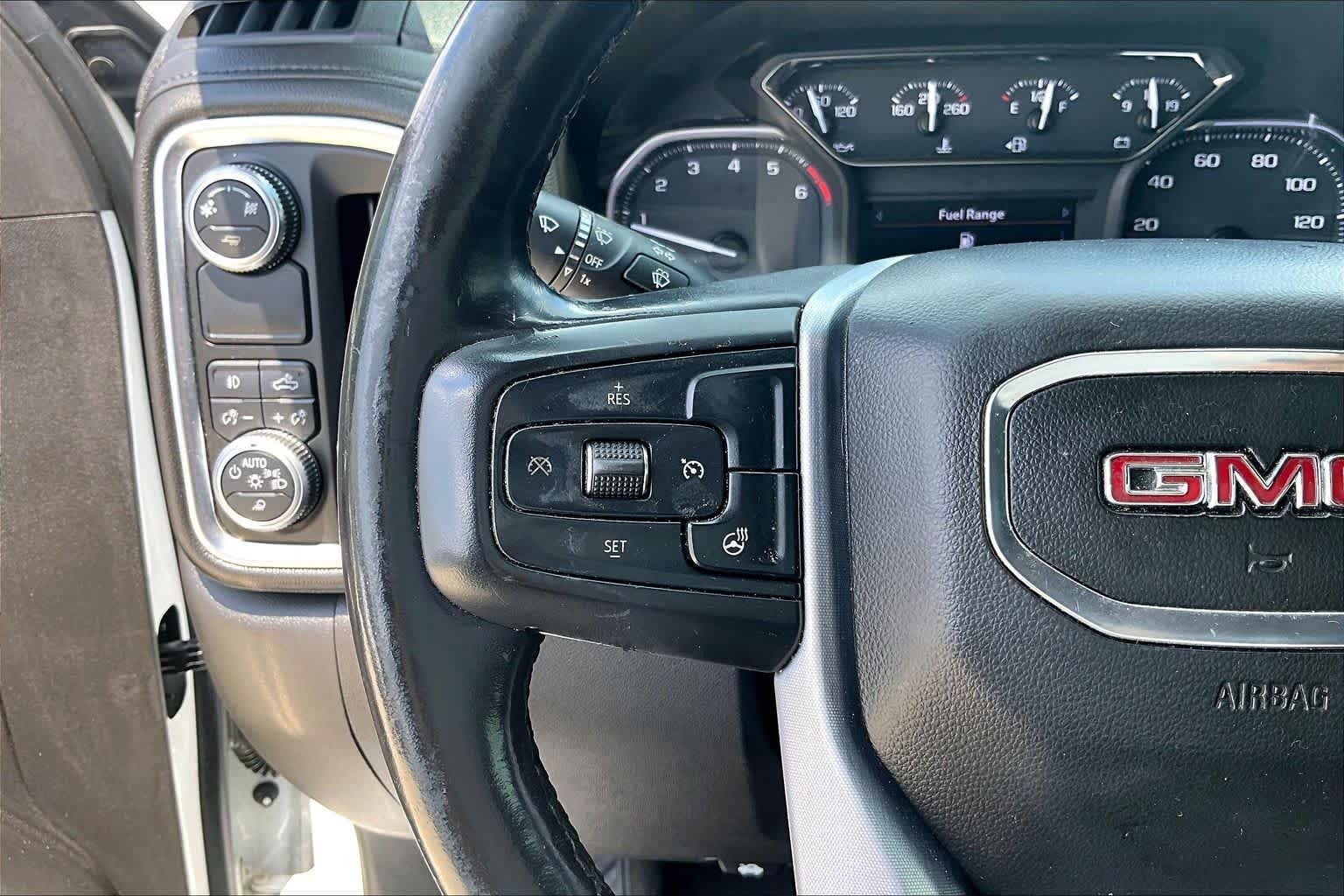 Used 2019 Summit White GMC SLT image 23