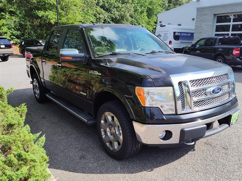 Used 2012 Tuxedo Black Metallic Ford Lariat image 2