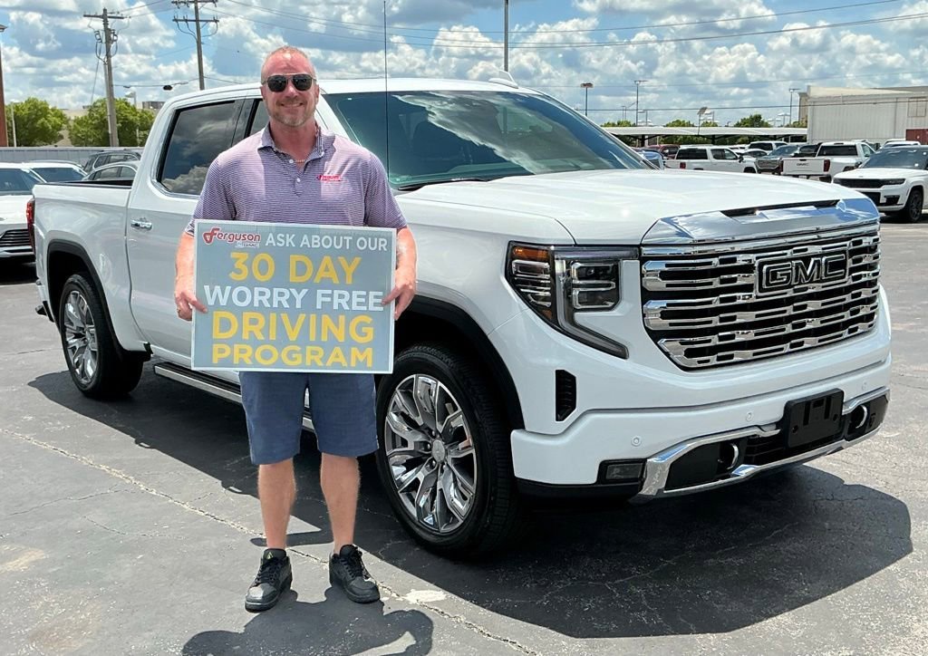 2024 GMC Sierra 4WD Crew Cab Short Box Denali's photo