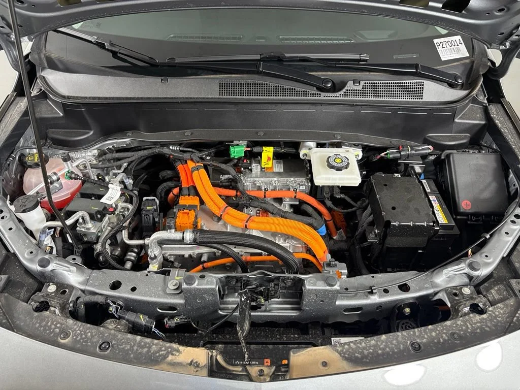 New 2027 Sterling Grey Metallic Chevrolet LT image 45