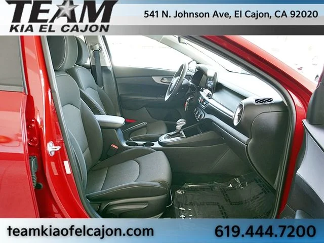 Certified Used 2022 Red Kia LXS image 11