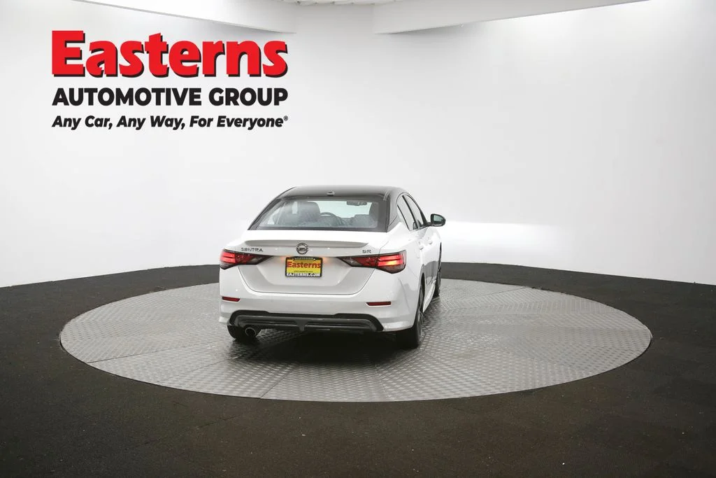 Used 2021 White Nissan SR image 36