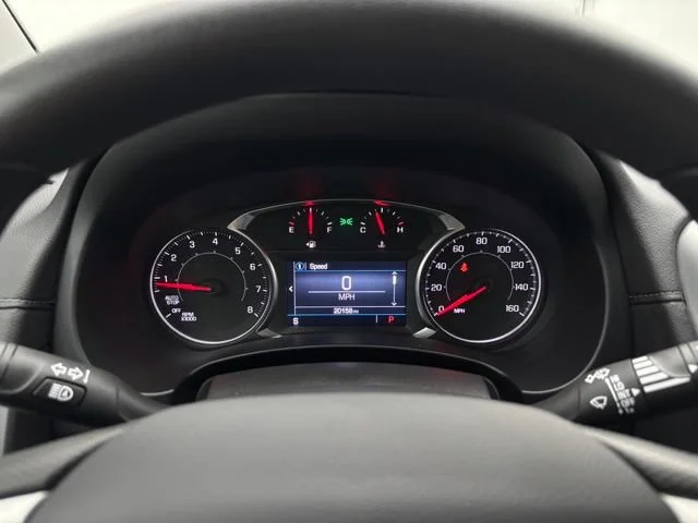 Used 2024 Downpour Metallic GMC SLE image 17