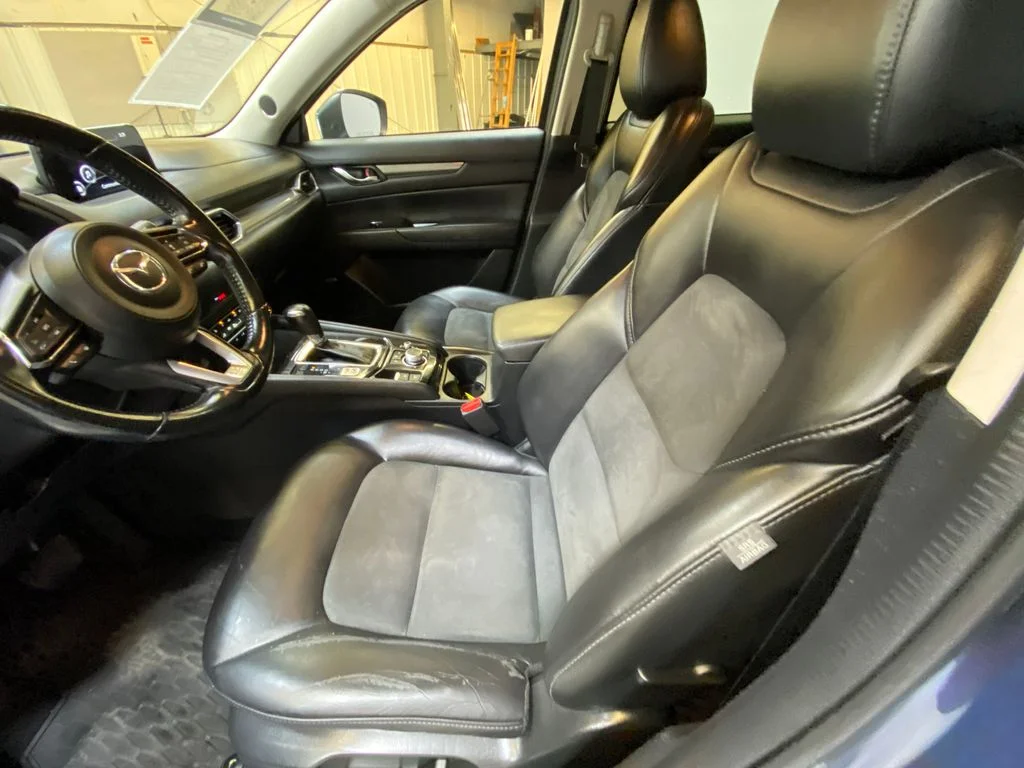 Used 2019 Blue Mazda Touring image 21