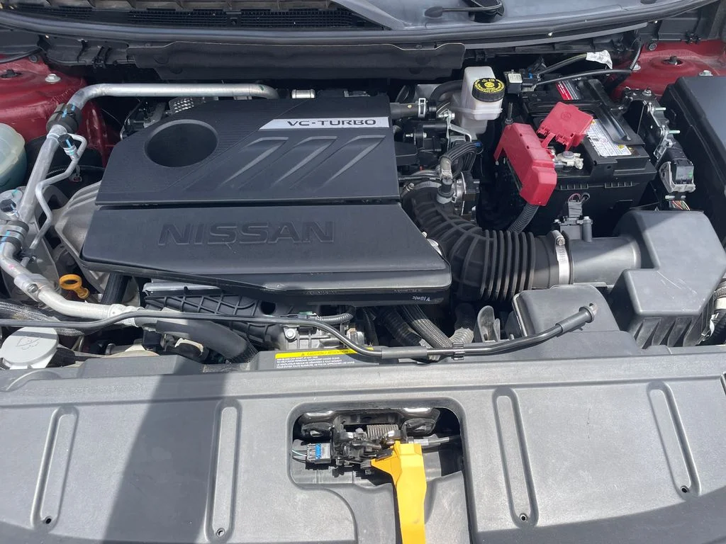 Used 2023 Red Nissan SV image 25