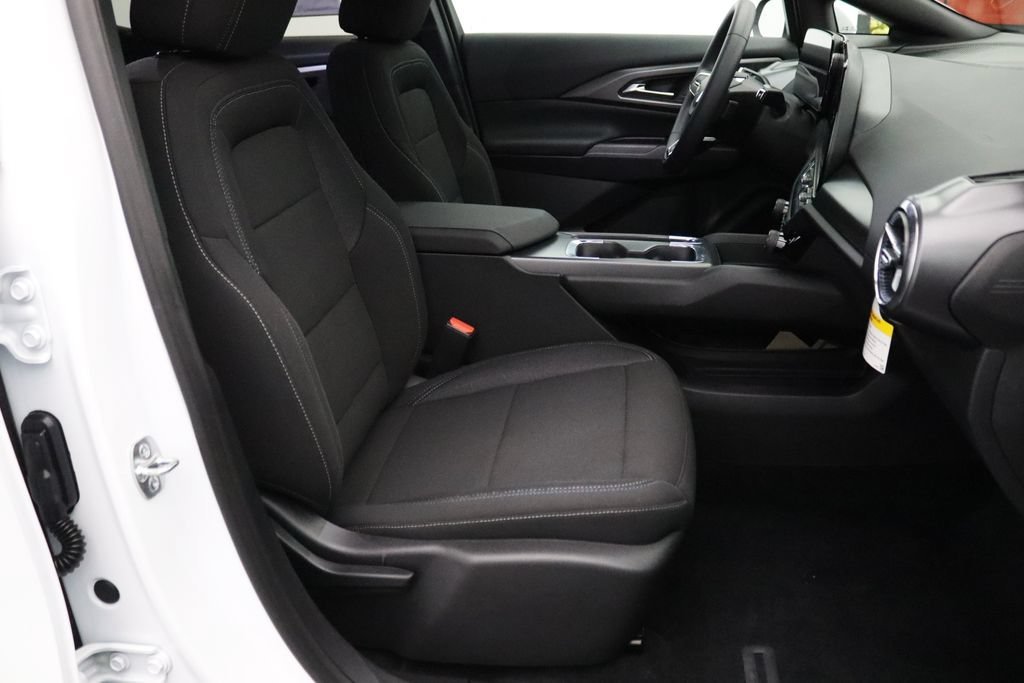 2026 Chevrolet Equinox EV 1LT - Photo 17