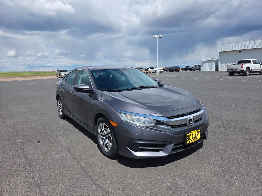 Used 2017 Modern Steel Metallic Honda LX image 7