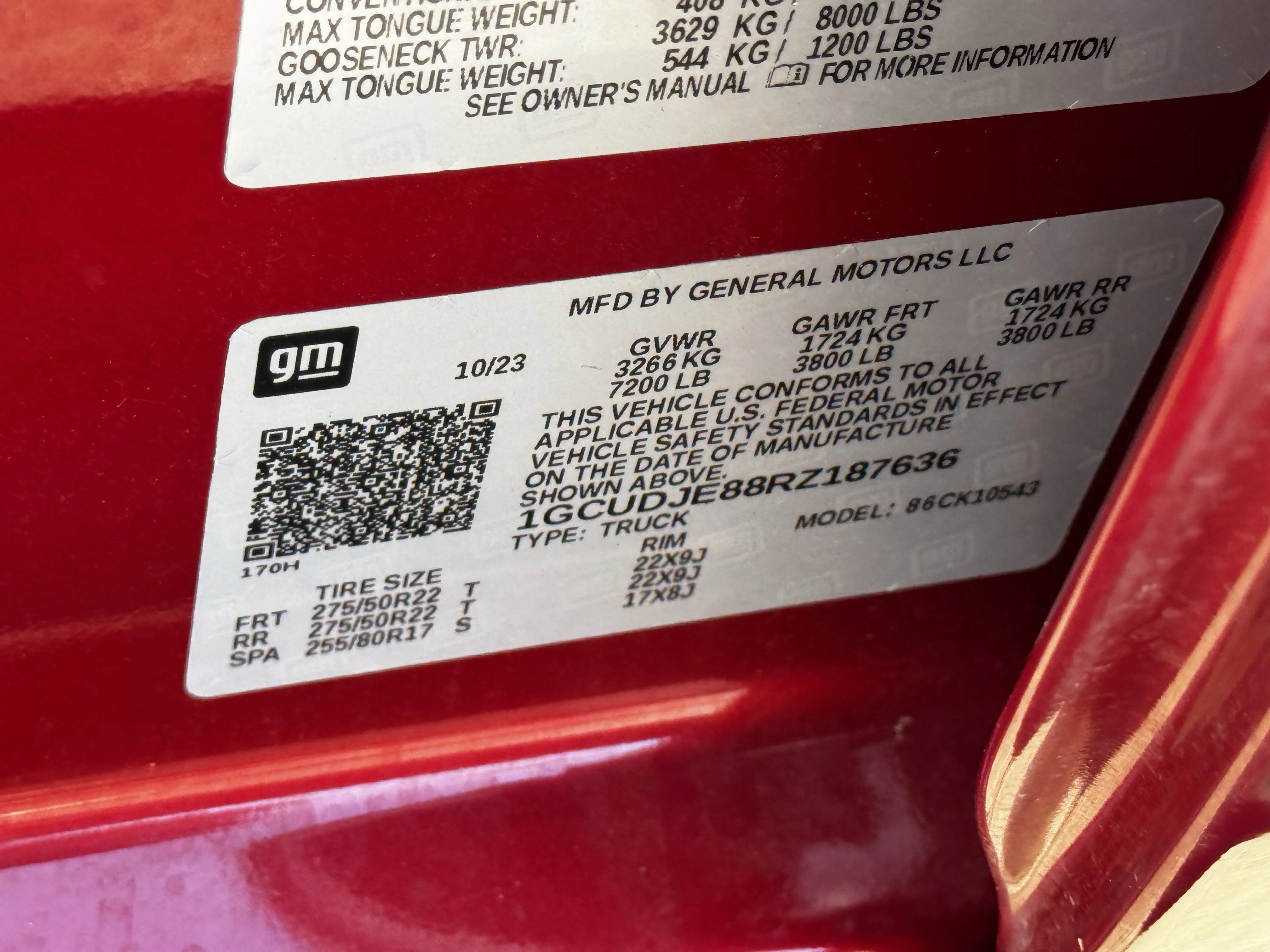 Used 2024 Radiant Red Tintcoat Chevrolet High Country image 32
