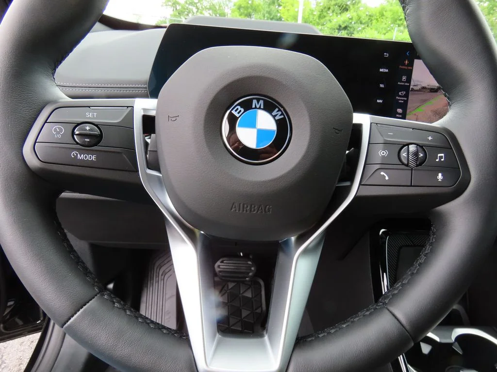 2025 BMW X1 28i - Photo 39
