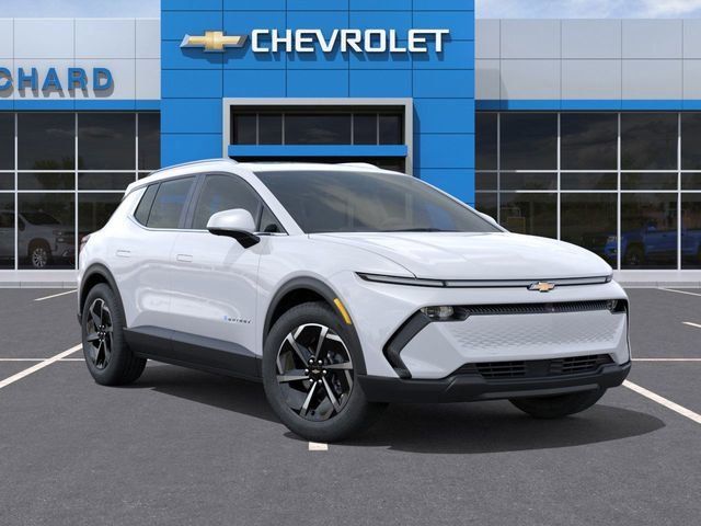 New 2026 Summit White Chevrolet LT image 7