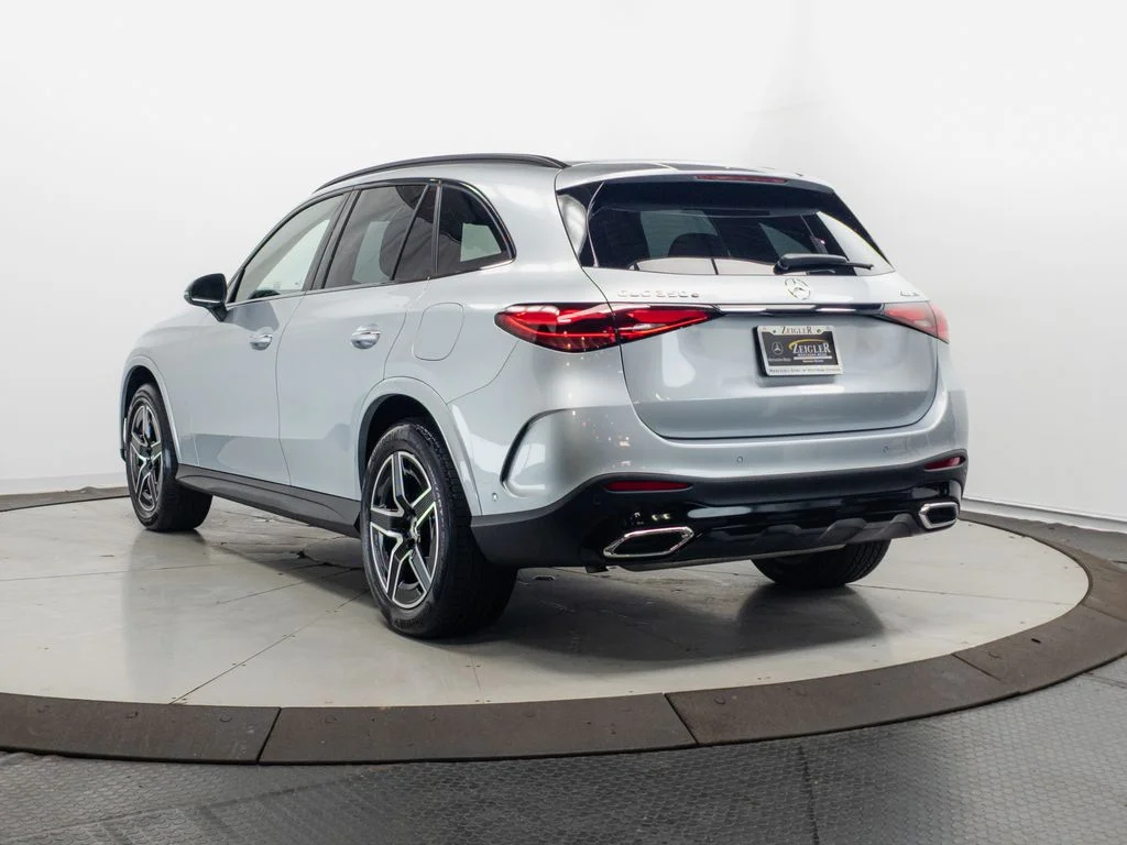 Used 2025 Cirrus Silver Metallic Mercedes-Benz GLC 350e image 24