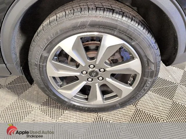 Used 2024 Black Ford Platinum image 48