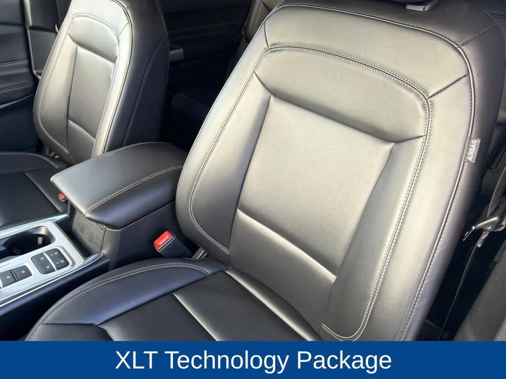 Used 2024 Gray Metallic Ford XLT image 24