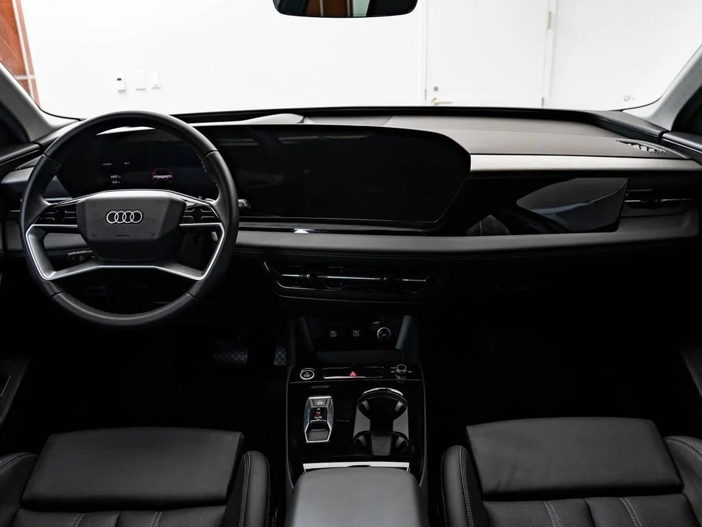 Used 2025 Mythos Black Metallic Audi Premium Plus image 33