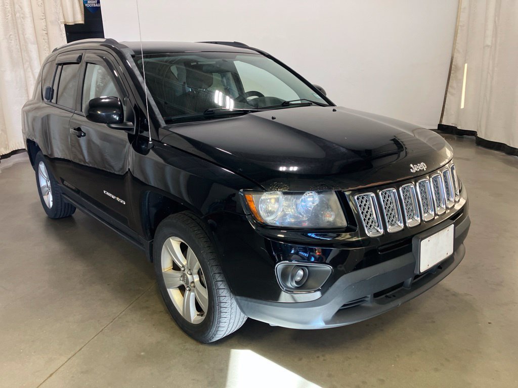 Used 2014 Black Clearcoat Jeep Latitude image 1