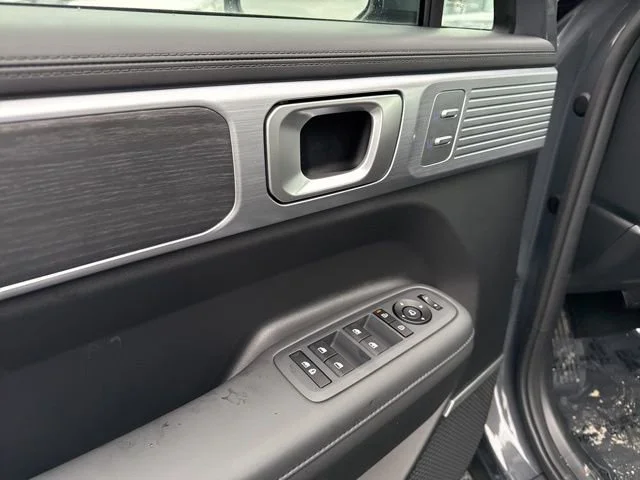 New 2026 Ecotronic Gray Hyundai Limited 6P image 21