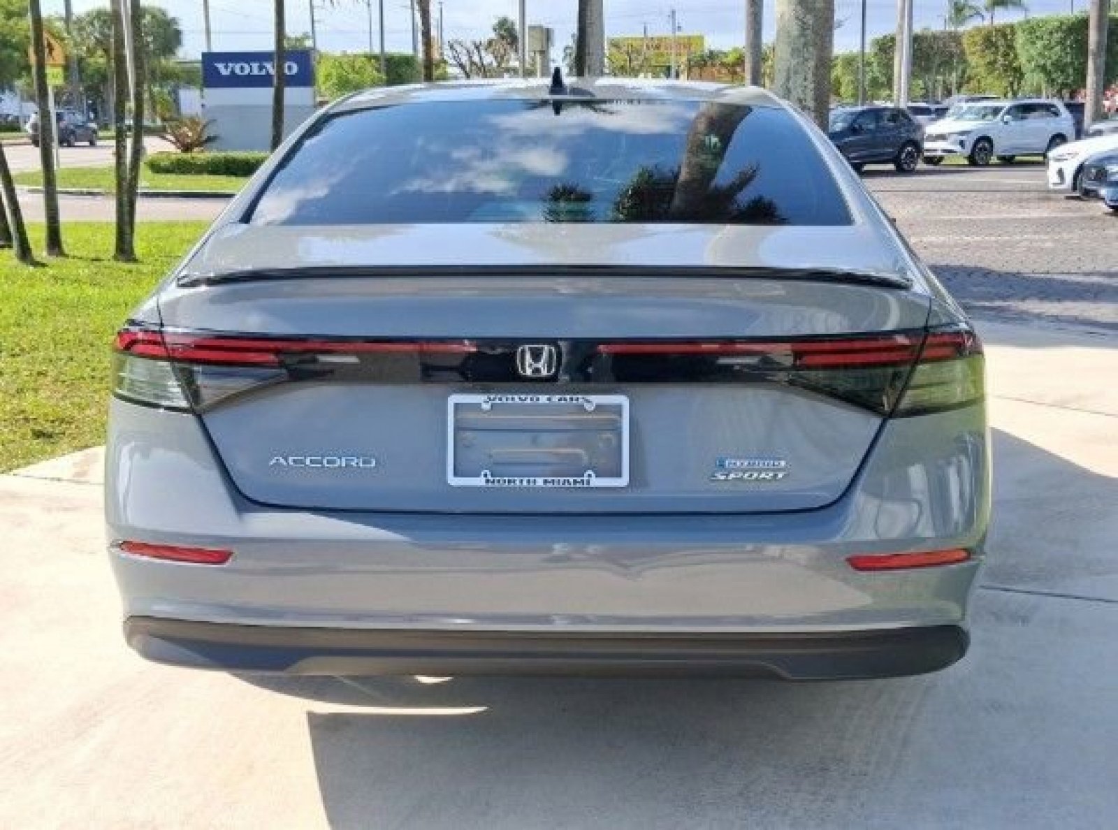 2025 Honda Accord Hybrid Sport - Photo 16