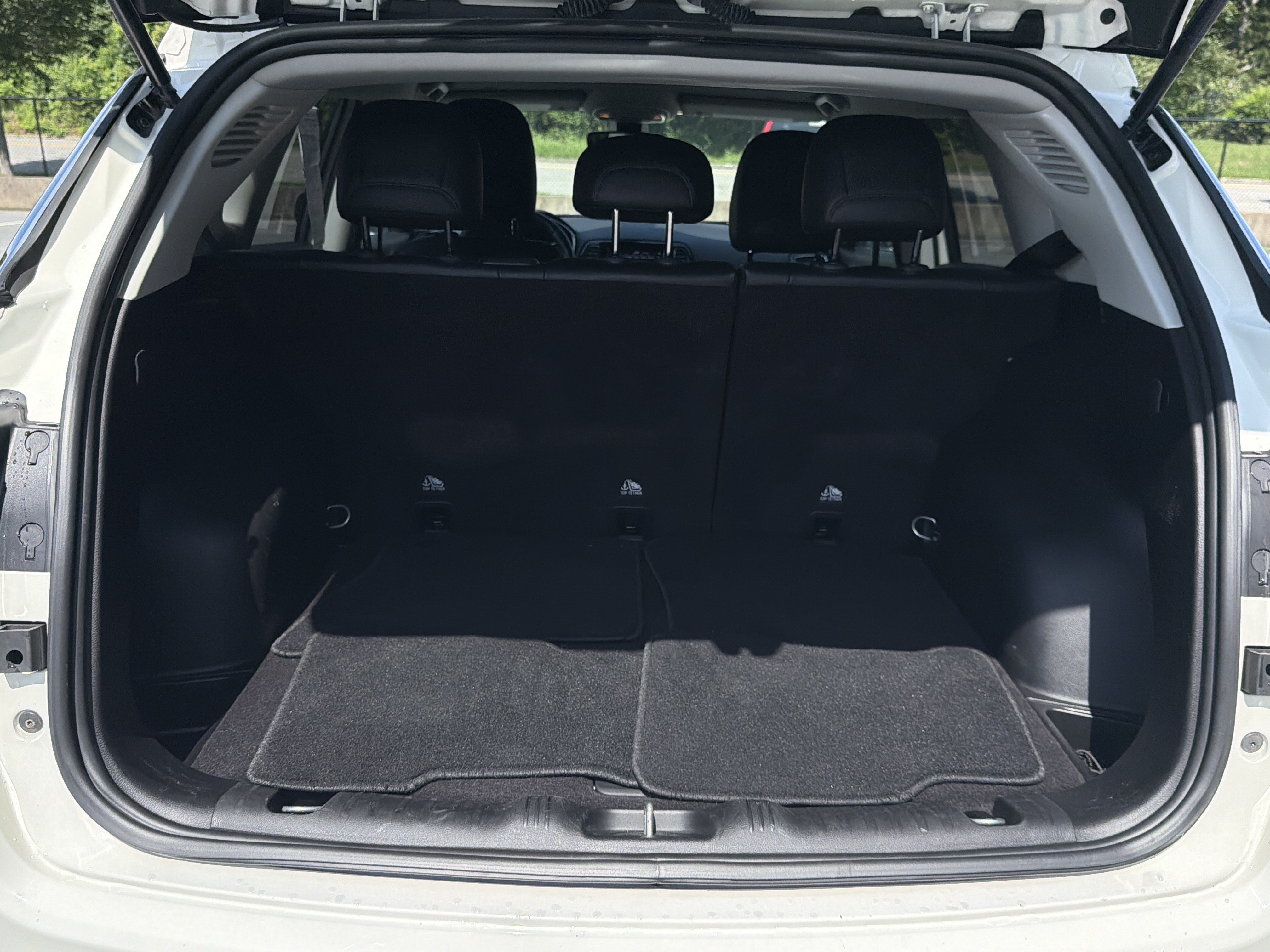 Used 2019 White Clearcoat Jeep Limited image 22