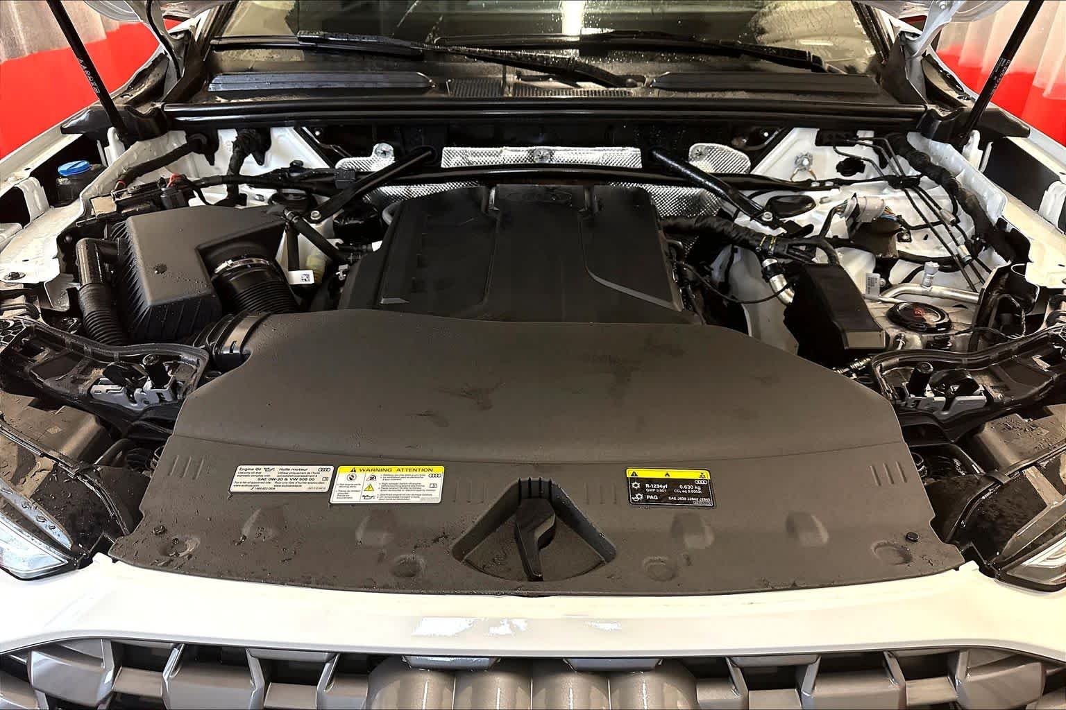 Used 2025 Glacier White Metallic Audi Premium Plus image 32