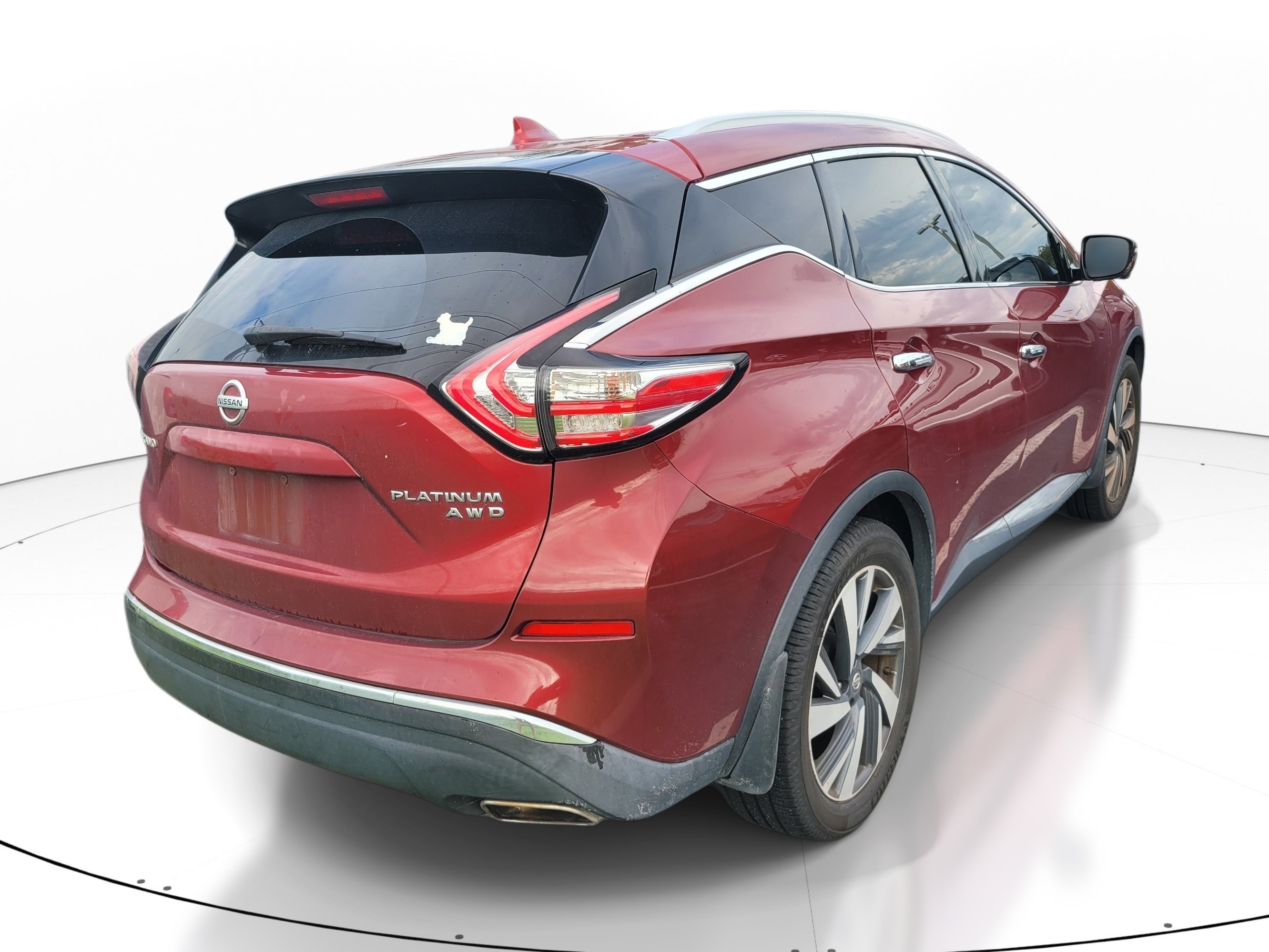 Used 2018 Cayenne Red Metallic Nissan Platinum image 4