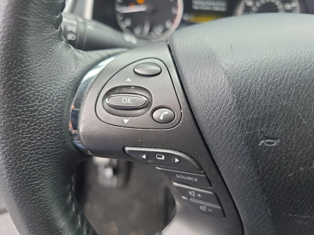 Used 2023 Gray Nissan SL image 20