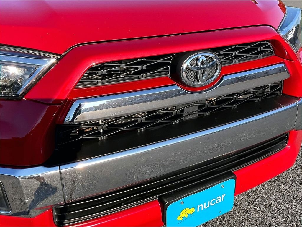 Used 2016 Barcelona Red Metallic Toyota Limited image 32