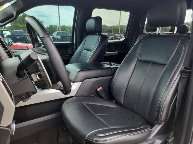 Used 2020 White Ford Lariat image 20