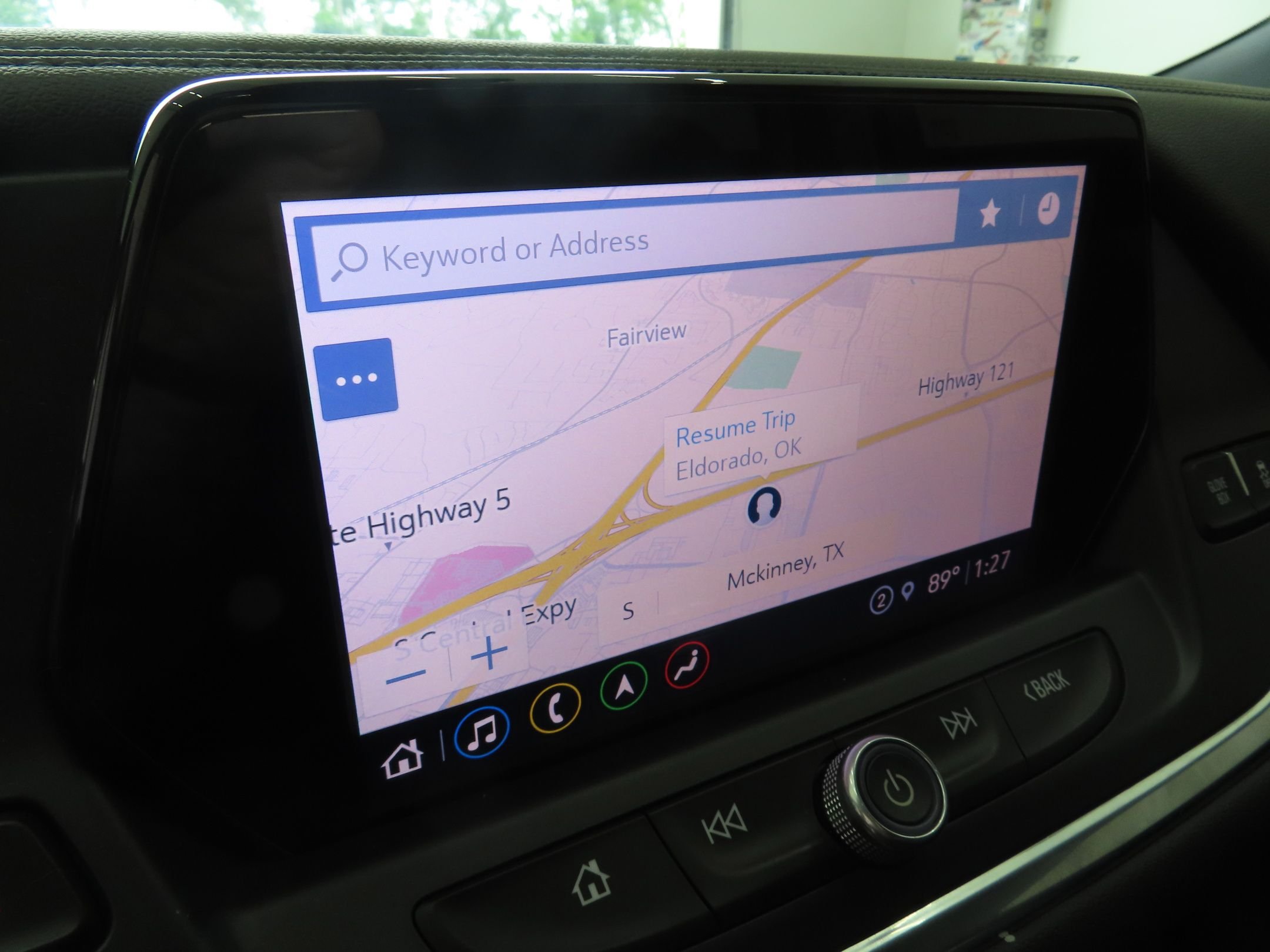Used 2022 Silver Chevrolet LT image 20