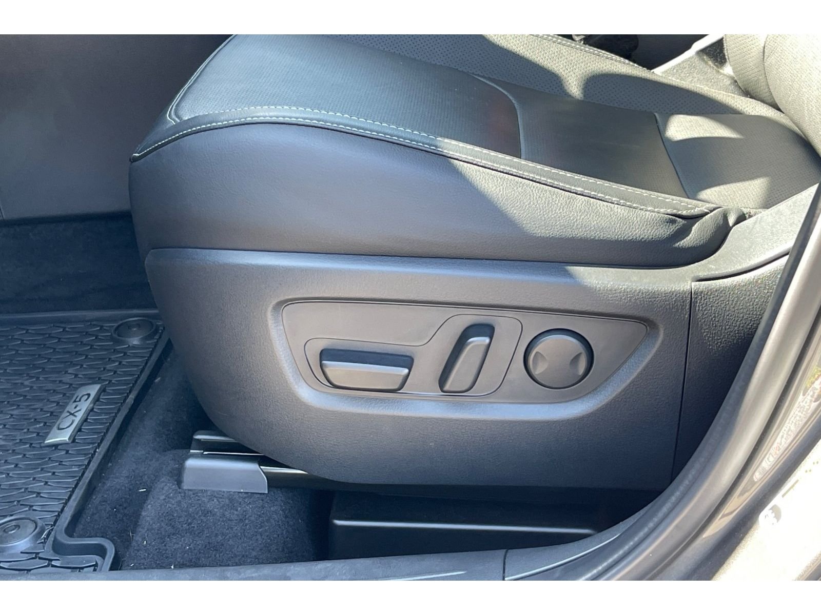 Certified Used 2026 Machine Gray Metallic Mazda 2.5 S Premium image 12