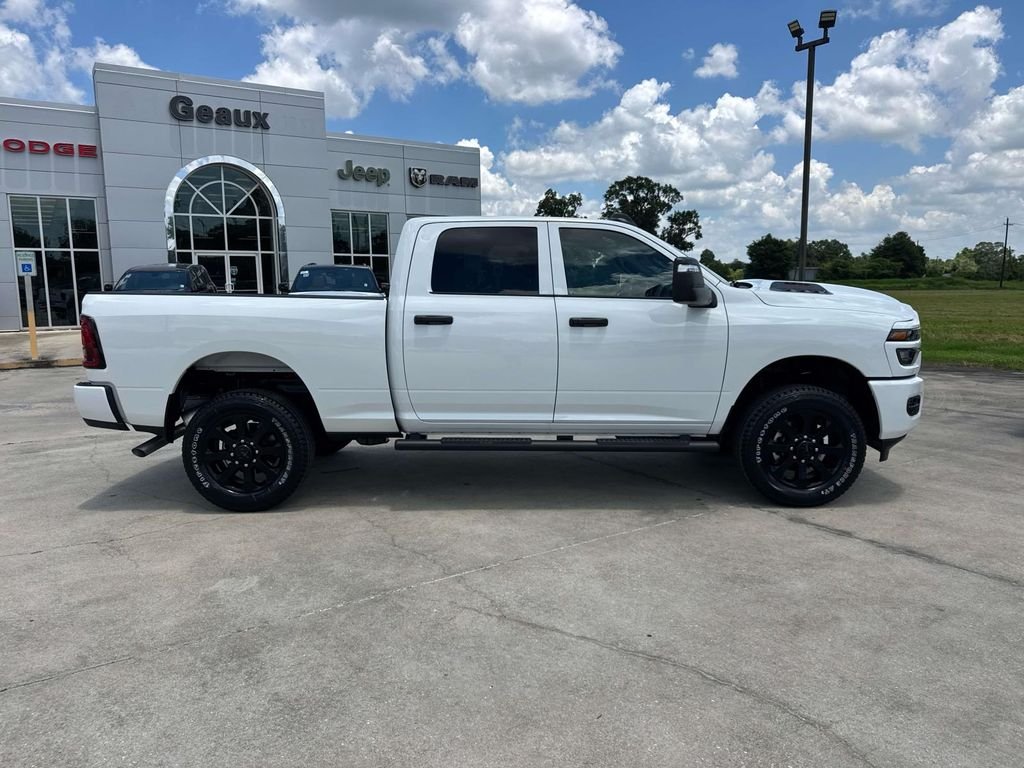 New 2026 Bright White Clear-Coat Exterior Paint RAM Black Express image 19