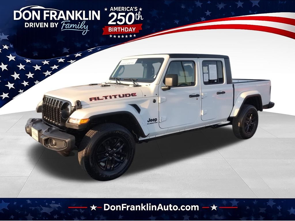 Used 2022 White Jeep Sport image 1