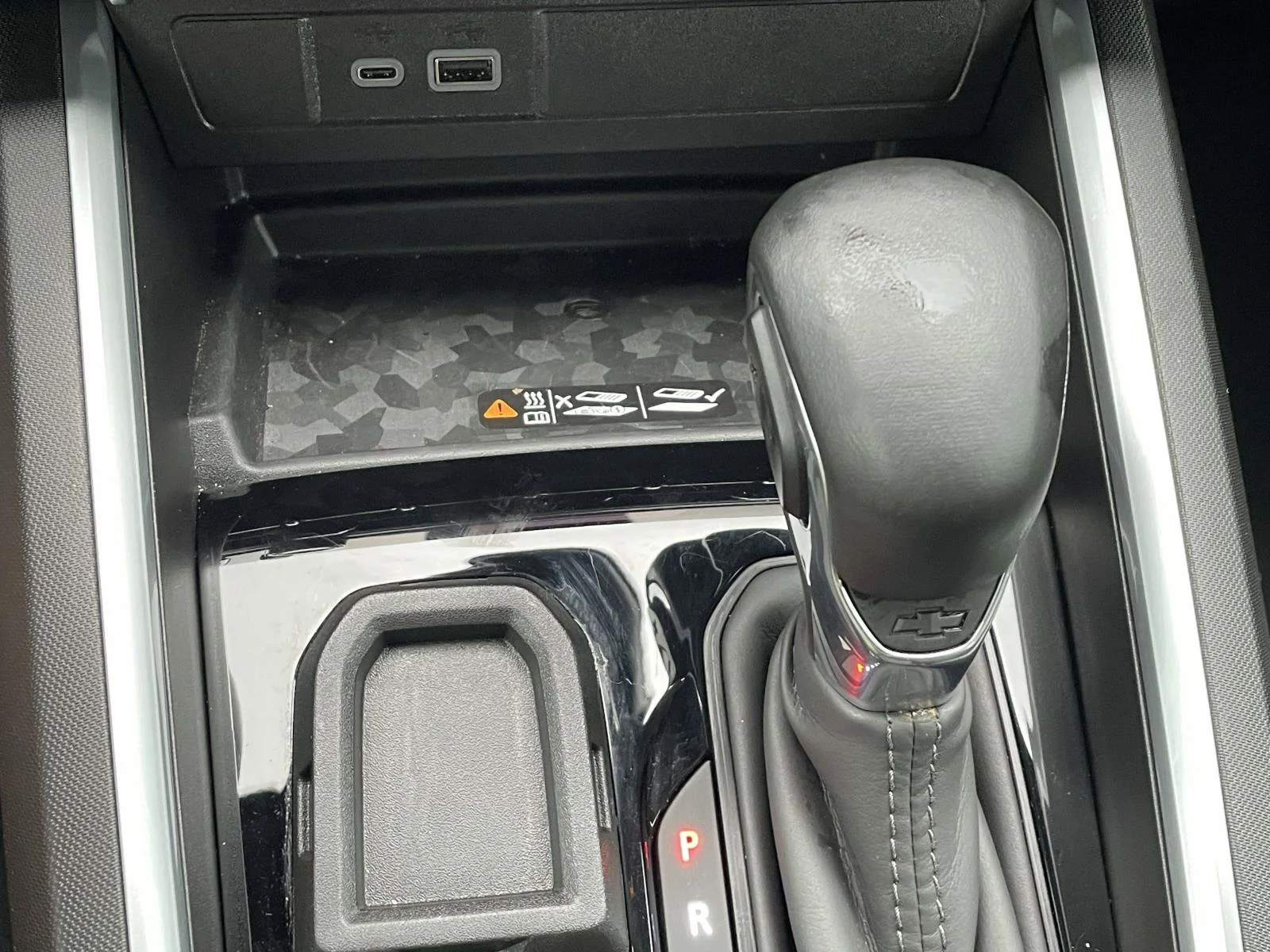 New 2026 Summit White Chevrolet LT image 26
