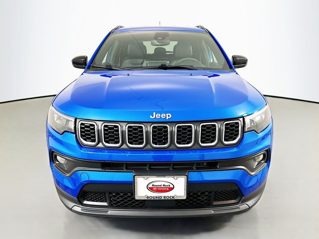 Used 2025 Blue Jeep Latitude image 2