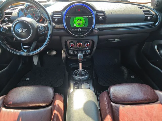 Used 2017 Silver Metallic MINI Clubman image 24