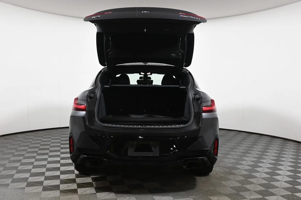 Used 2023 Gray BMW M40i image 33