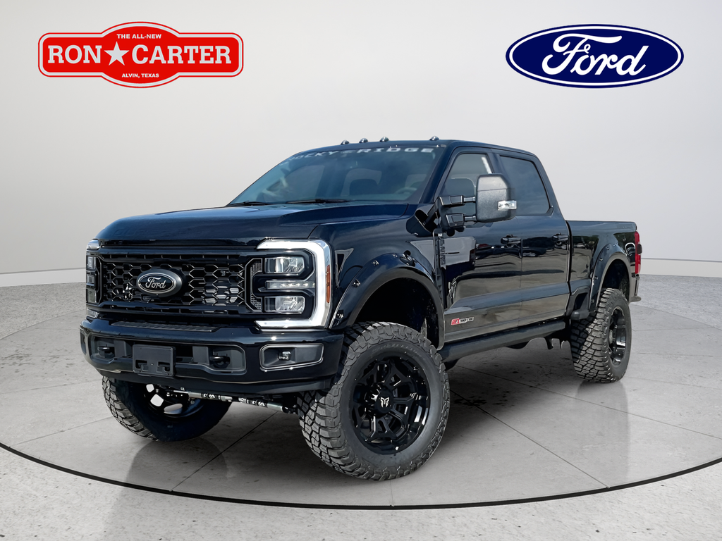2025 Ford F-250 Super Duty XLT - Photo 3