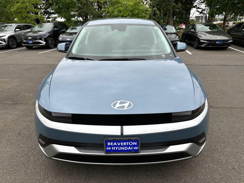 New 2026 Blue Hyundai SE Standard Range image 9