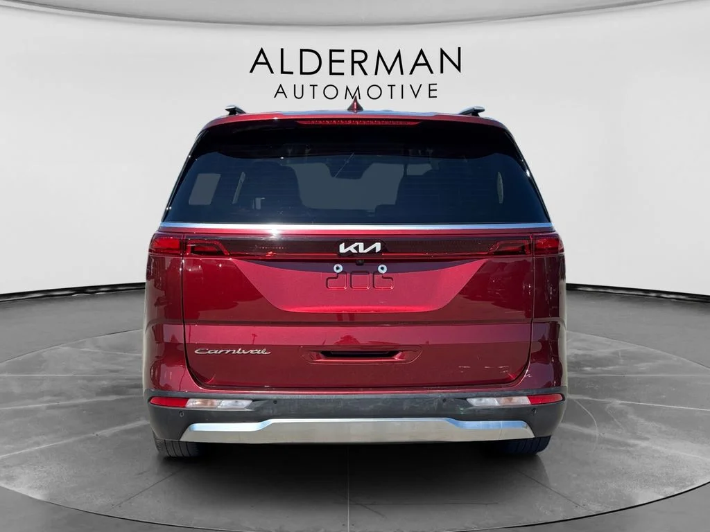 Used 2022 Red Kia SX image 4