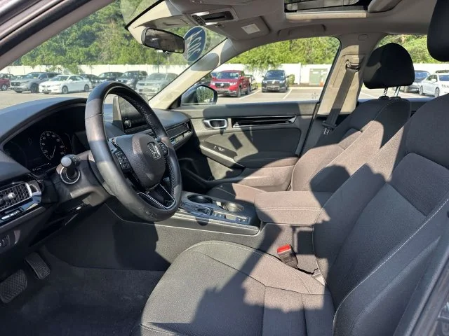2024 Honda Civic EX - Photo 15