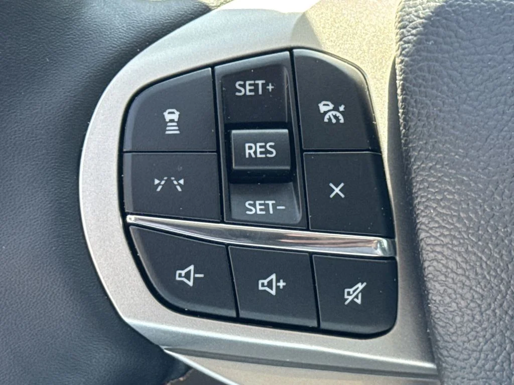 New 2026 Gray Ford Active image 25