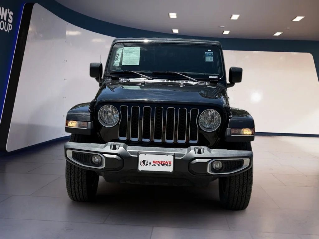 Used 2022 Black Jeep Overland image 8