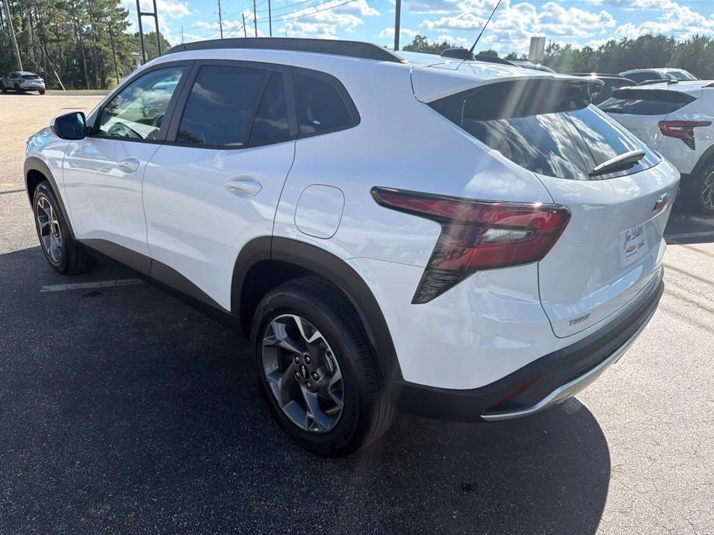 New 2026 Summit White Chevrolet LT image 3