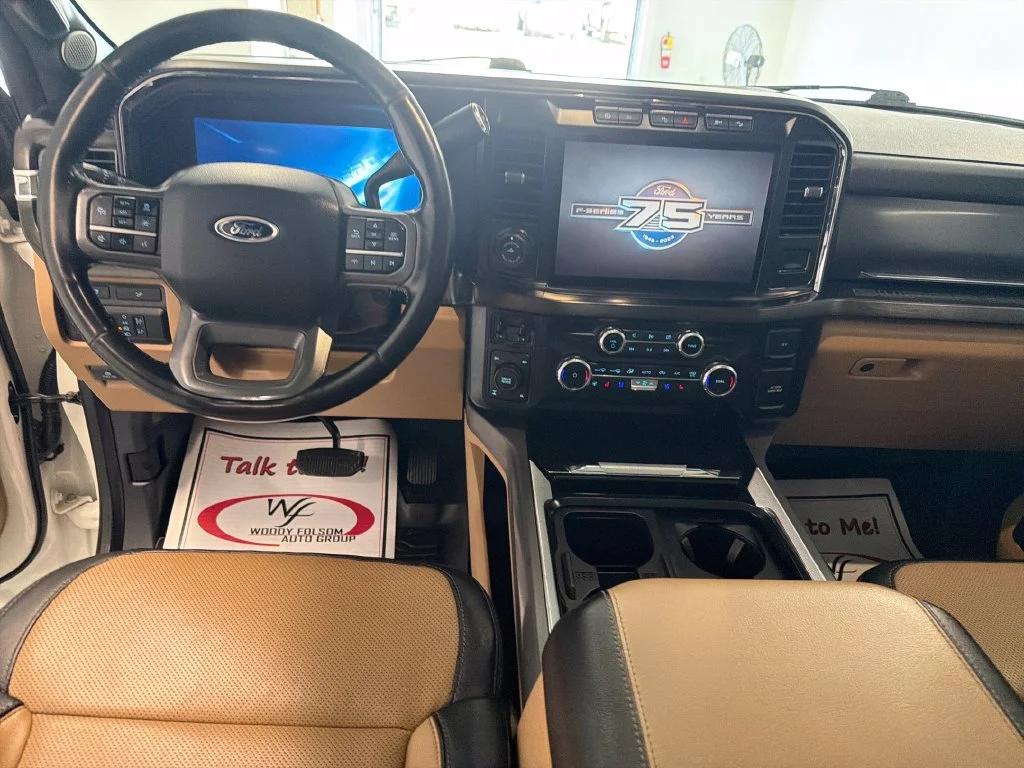 Used 2023 White Ford Lariat image 16