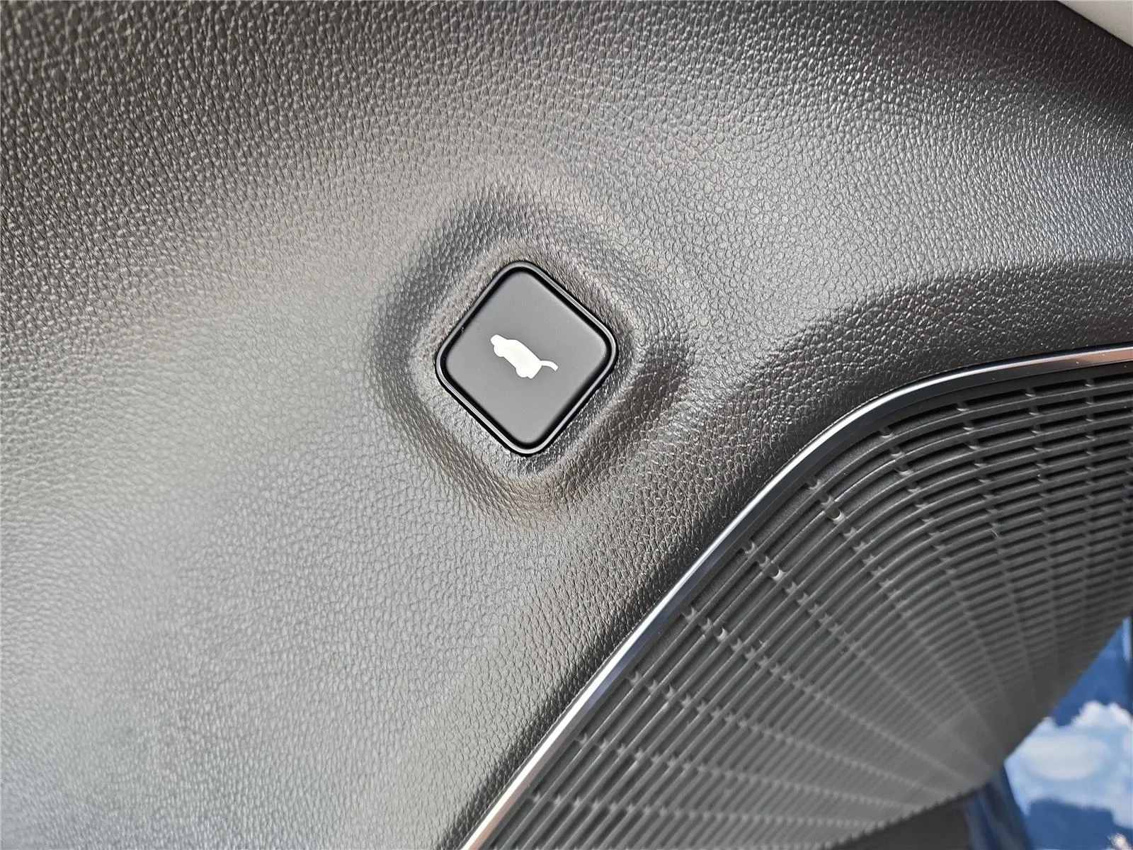 New 2026 Canyon River Blue Metallic Acura w/Advance Package image 16