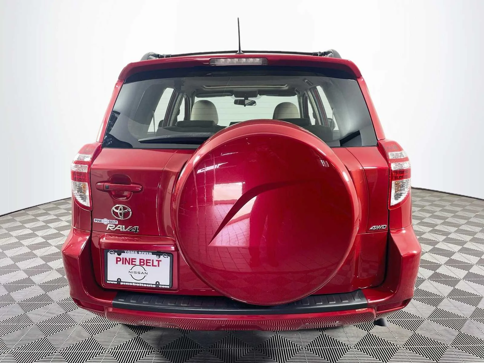 Used 2011 Barcelona Red Metallic Toyota Ltd image 5