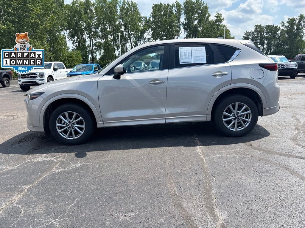 Used 2025 Platinum Mazda 2.5 S Preferred Package image 2